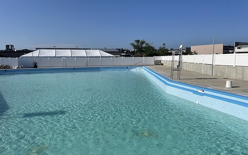 Can a PVC Pool Membrane Help With Pool Cracks