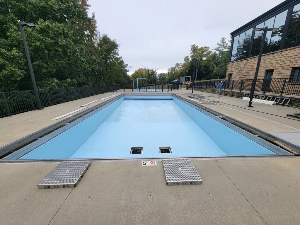 How Well Do PVC Pool Membranes Hold Up to Daily Use?